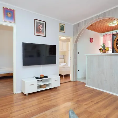 Apartman Lima Old *